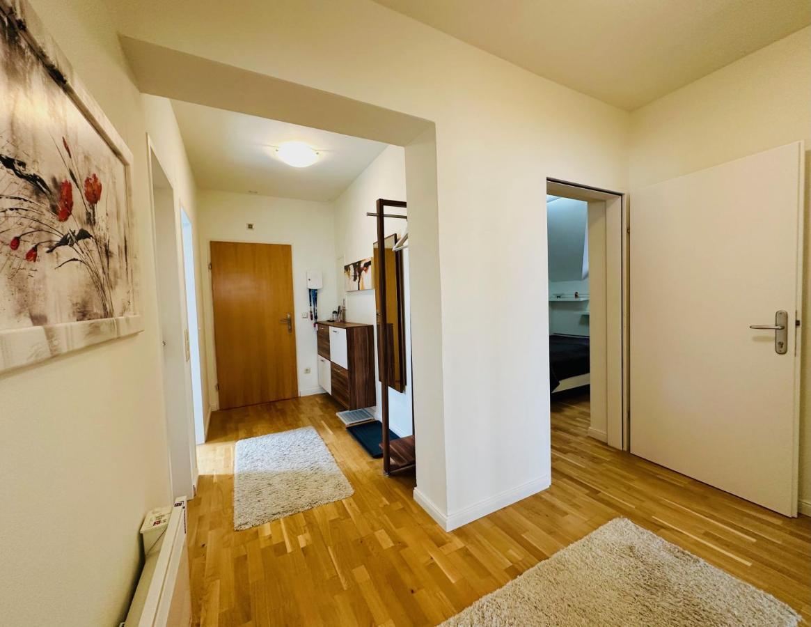Superior-Apartment Mit Pool Und Seezugang Velden am Wörthersee Eksteriør bilde
