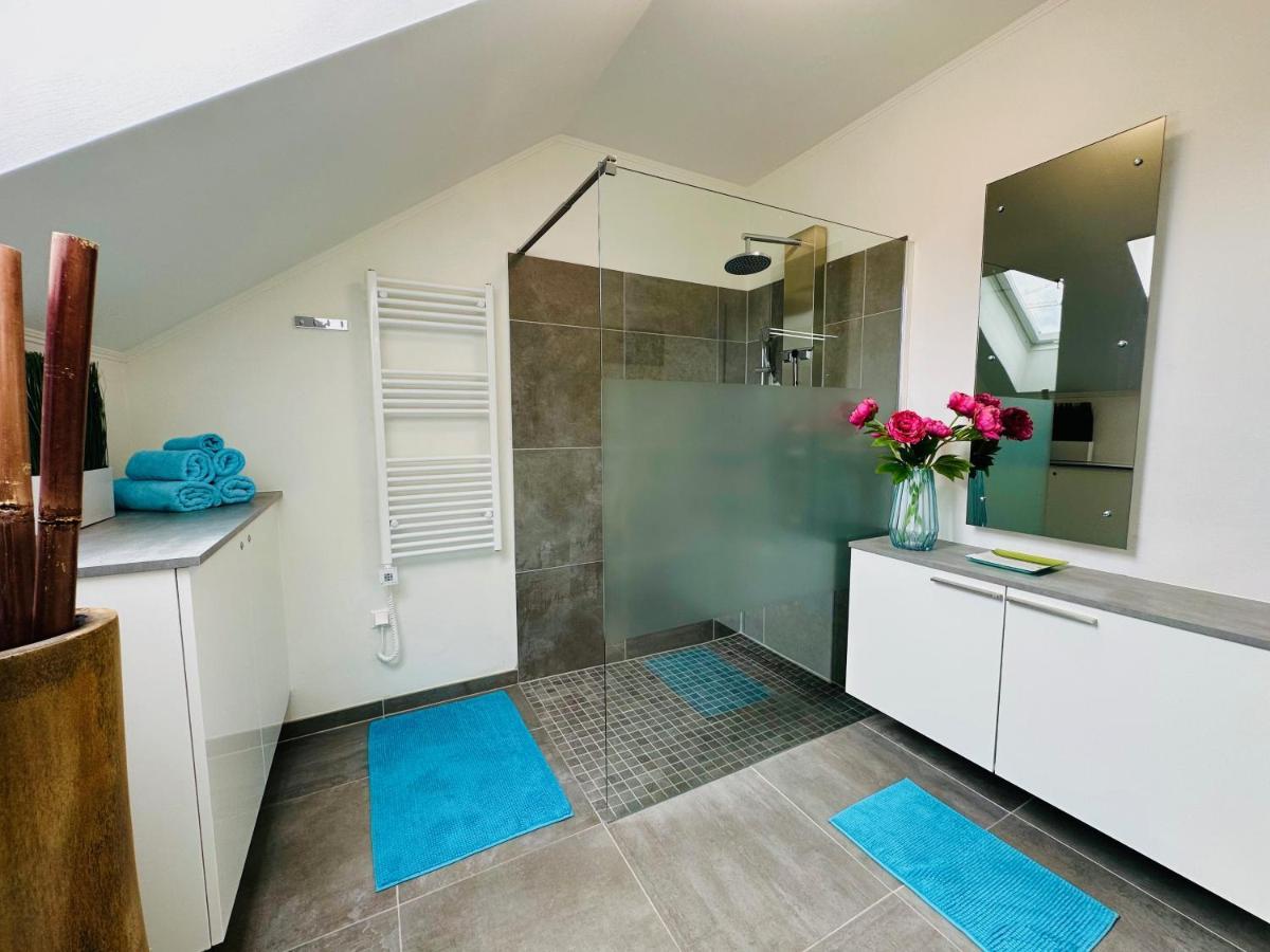 Superior-Apartment Mit Pool Und Seezugang Velden am Wörthersee Eksteriør bilde