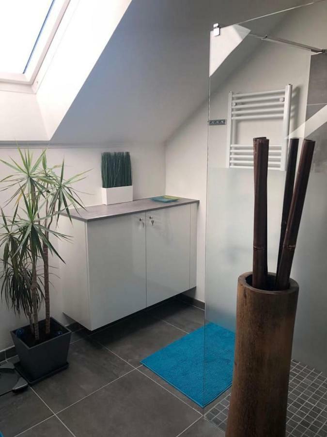 Superior-Apartment Mit Pool Und Seezugang Velden am Wörthersee Eksteriør bilde