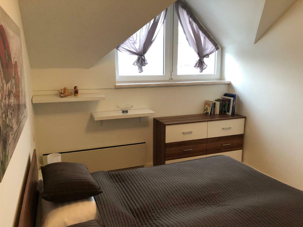 Superior-Apartment Mit Pool Und Seezugang Velden am Wörthersee Eksteriør bilde