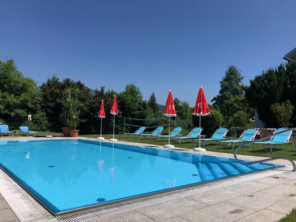 Superior-Apartment Mit Pool Und Seezugang Velden am Wörthersee Eksteriør bilde